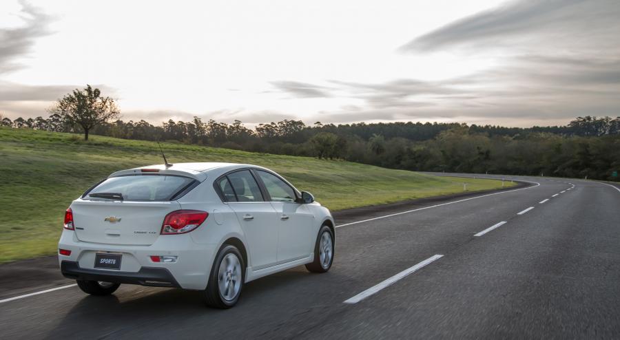  Chevrolet Cruze Sport6 2014 года  (фото 8 из 14)